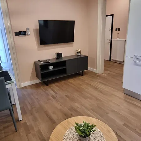Apartman Mimi דירה
